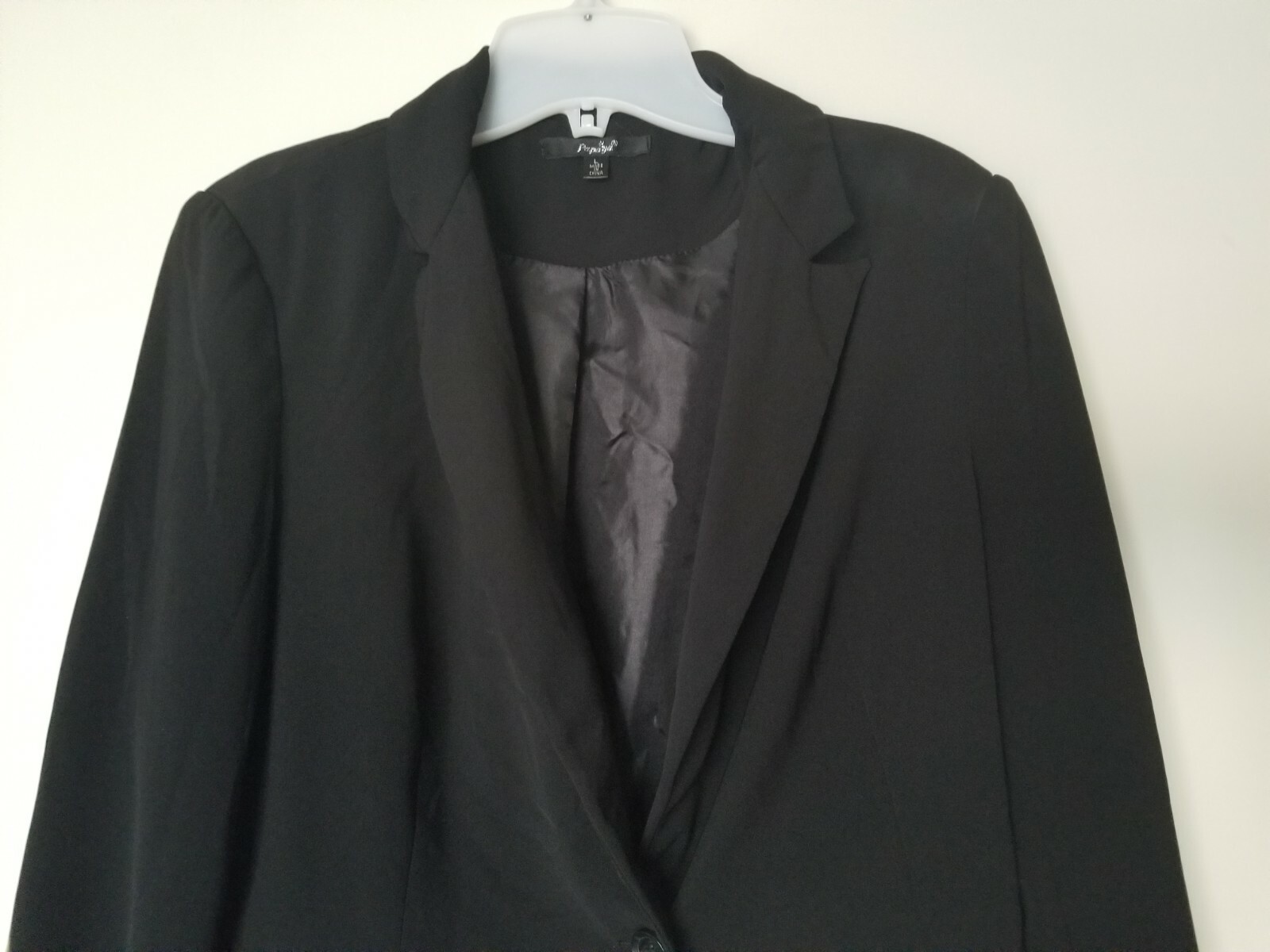 Papaya Basic Solid Black Long Sleeve Single Butto… - image 2