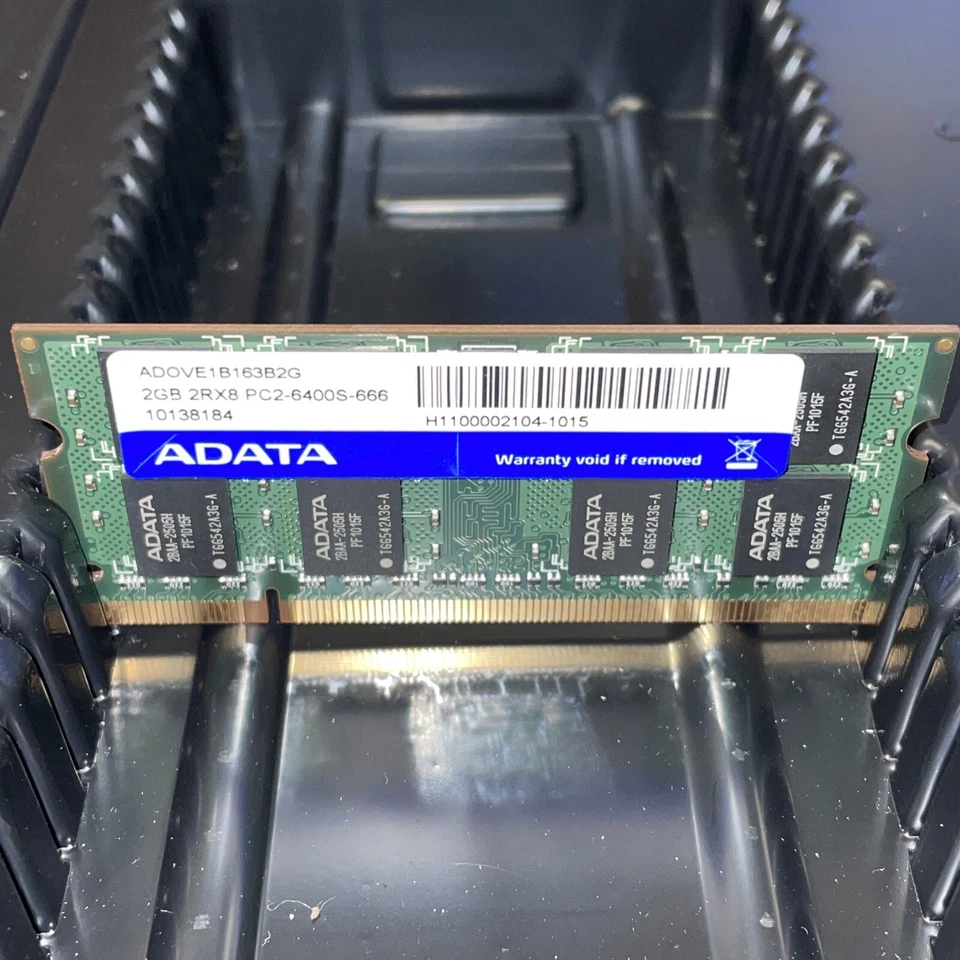 ADATA 2GB Ram 2RX8 PC2-6400S-66 ADOVE1B163B2G Laptop Memory - Image 3 of 4