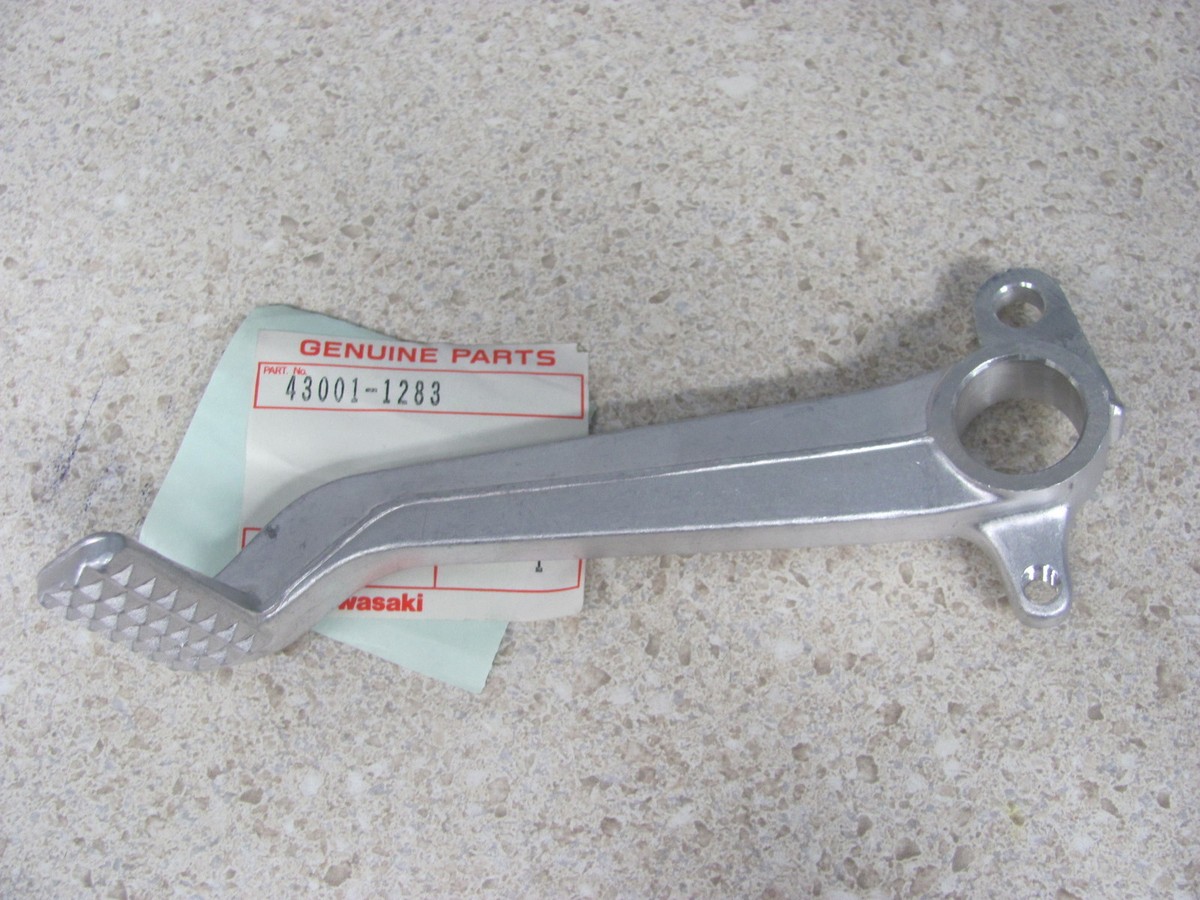 NOS OEM Kawasaki Brake Pedal Lever 1990-1993 ZX600-D1 ZX600-D1L