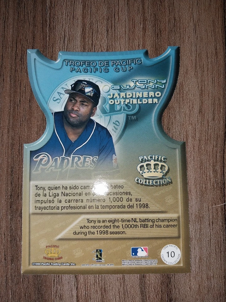 Copa Pacific Crown Collection 1999 troquelada Tony Gwynn #10  Foto 2 de 2