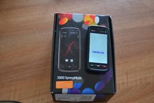 CELLULARE NOKIA 5800 EXPRESS MUSIC  FUNZIONANTE  CON CARICABATTERIA E SCATOLA