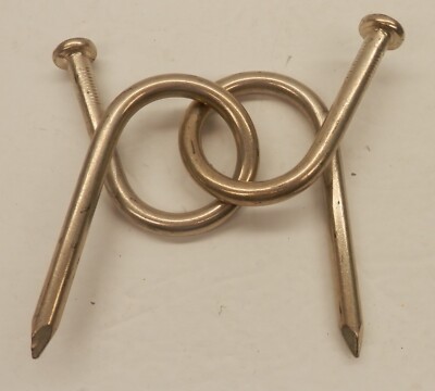 Twisted Nails - Heavy Metal Disentanglement Brain Teaser