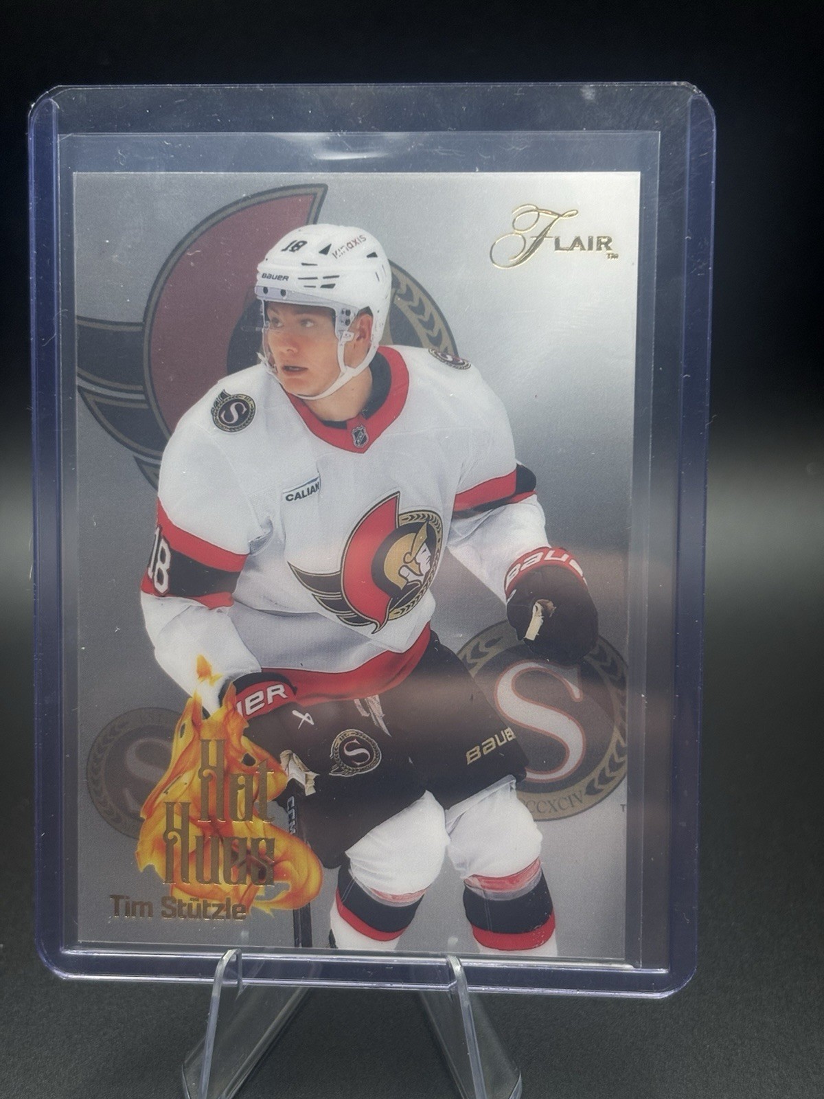 Tim Stutzle 2025-26 Upper Deck Flair Hockey Hot Hues 🇩🇪 Senators #20