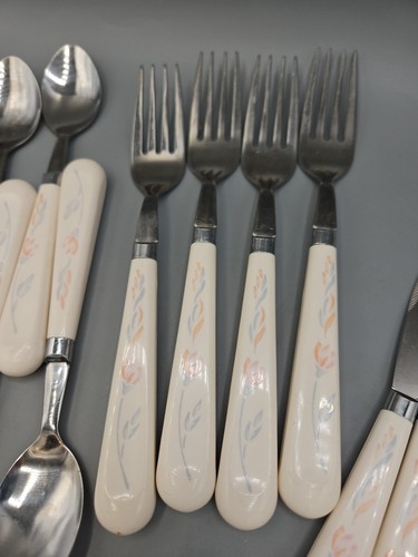 20 Lot Corelle ENGLISH BREAKFAST Corning Ware Silverware 4 Fork 8 Spoon Knife - Picture 4 of 10