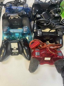 Lot of 21 Mixed Controllers ps2 360 n64 sega nes parts repair