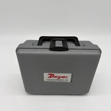 Dwyer Magnehelic Differential Pressure Gauge 0-.80 Inches of Water with Case
