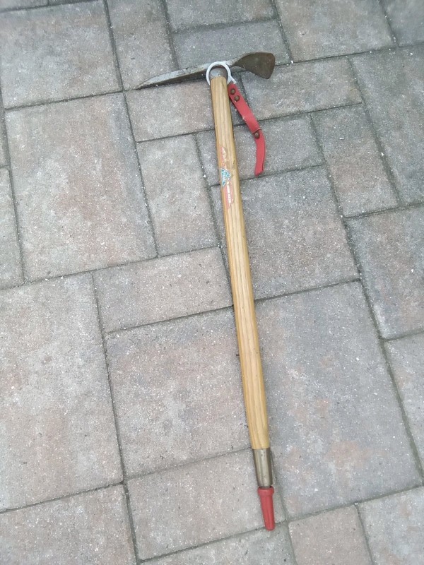 VINTAGE STUBAI ICE AXE WOOD HANDLE MOUNTAINEERING MOUNTAIN CLIMBING AUSTRIA 