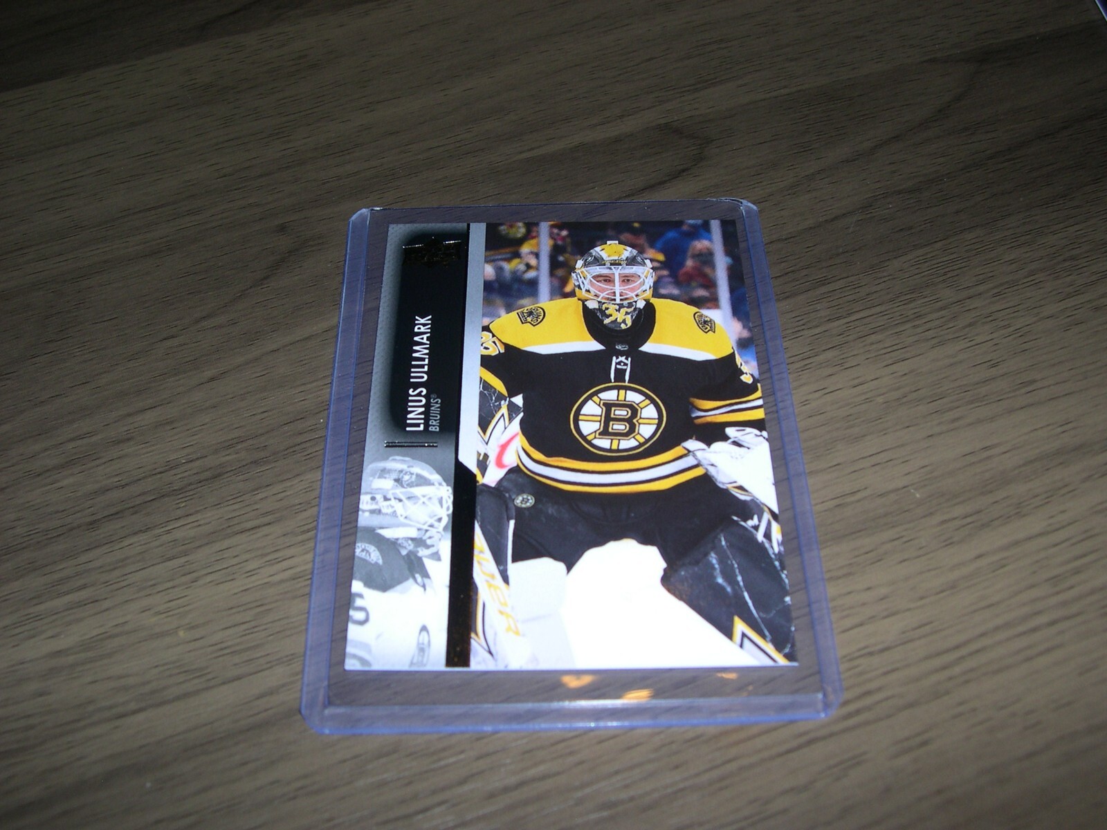 2021-22 UPPER DECK  # 517 linus ullmark