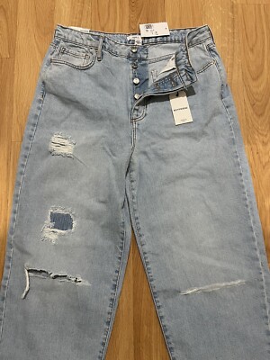 NEW Forever 21 Boyfriend Premium Jeans Relaxed Fit Distressed