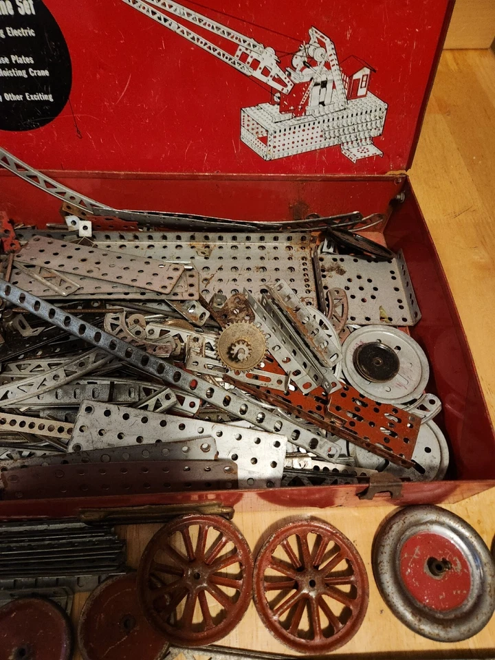 VINTAGE GILBERTS ERECTOR SET NO. 6 1/2 - Image 2 of 4