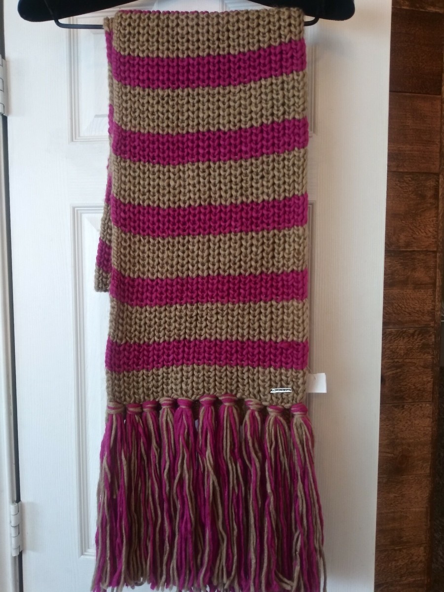 小物 KHOKI Intrarsia - knit muffler White KHOKI Intrarsia - knit muffler White Intarsia-Knit Muffler(White