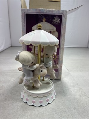 Precious Moments Love Makes World Go Round Carousel Figurine 1995 Limited 139475