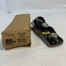 Vintage Daiwa 1300C Ball Bearing Spinning Reel Spring Loaded Drag Coil Fishing