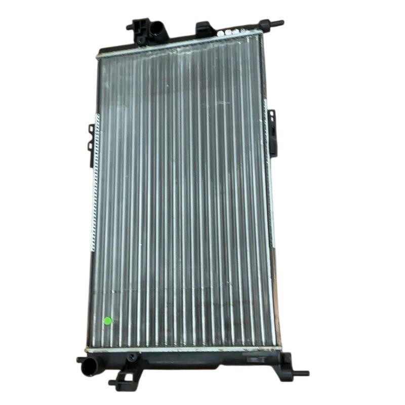 Radiateur Opel Corsa C pour rénovation et entretien auto 232824