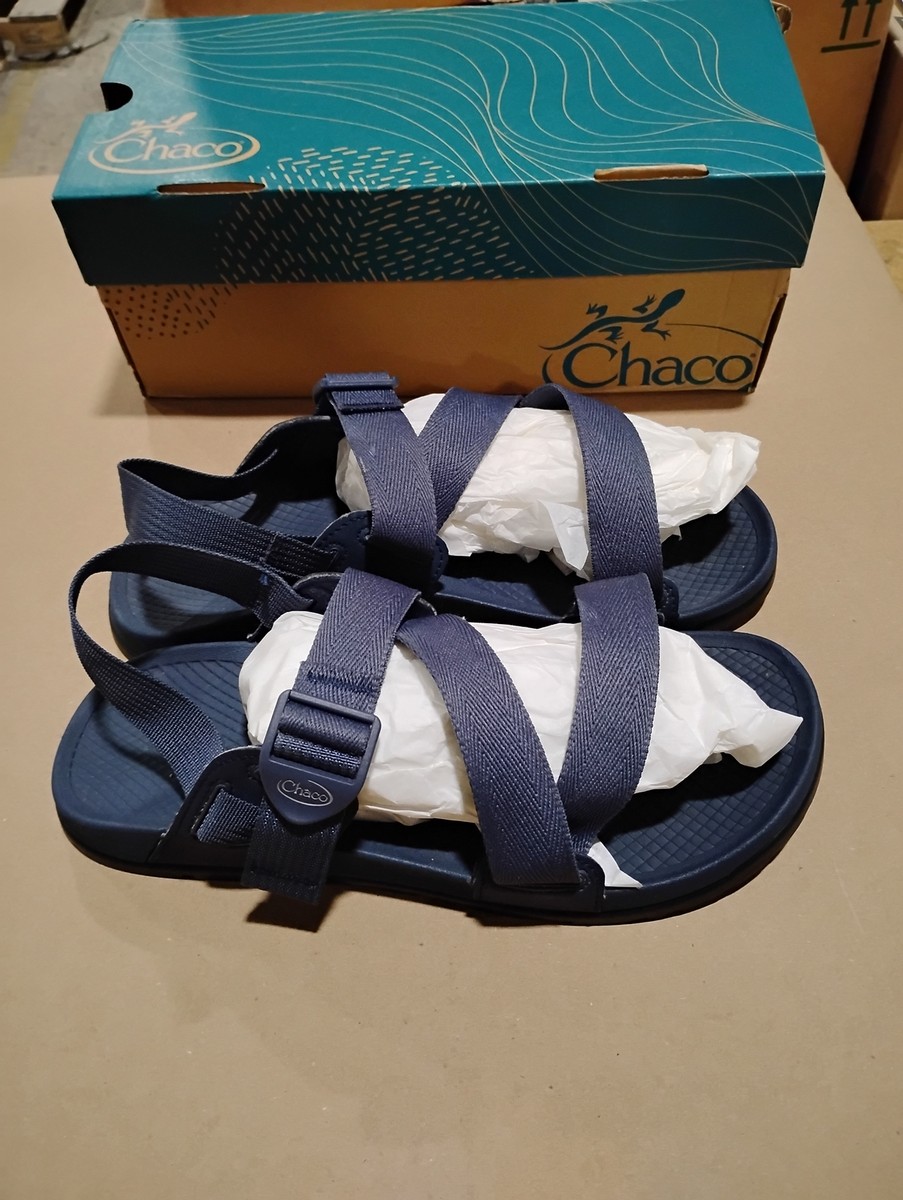 UsedLikeNew_Chaco Men display picture 3