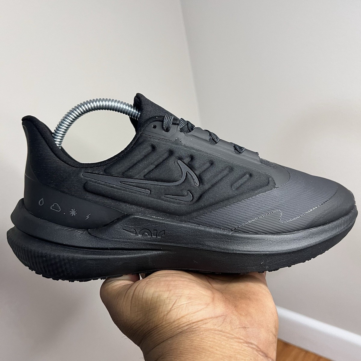 Nike Air Winflo 9 Shield Triple Black DM1106-007 Running Multi Size Nike Air Winflo 9 Shield Mens Size 12 Black DM1106-007 | eBay main image 2