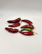 5 Artificial Chili Pepper Red Green Plastic Decorative Vegetable Peppers Fake