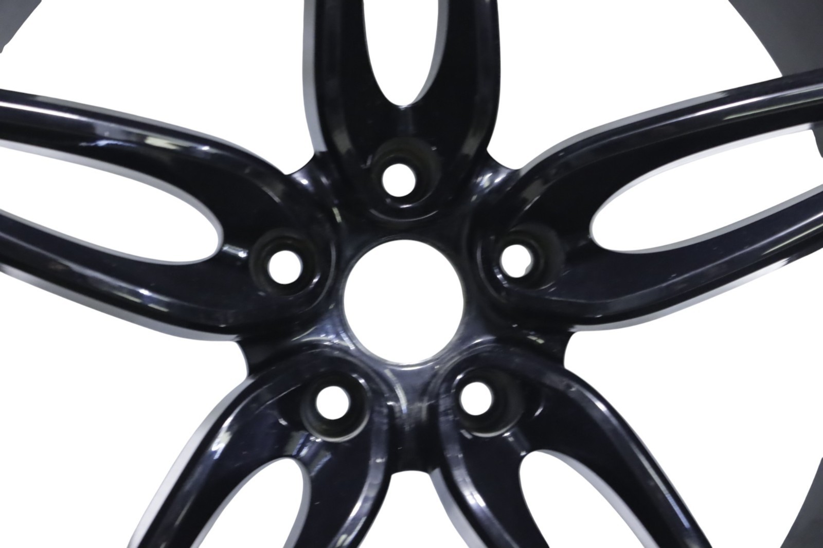McLaren 570S 20 Inch 20 x 10 Rear Genuine Wheel Rim 2016 - 2021 OEM