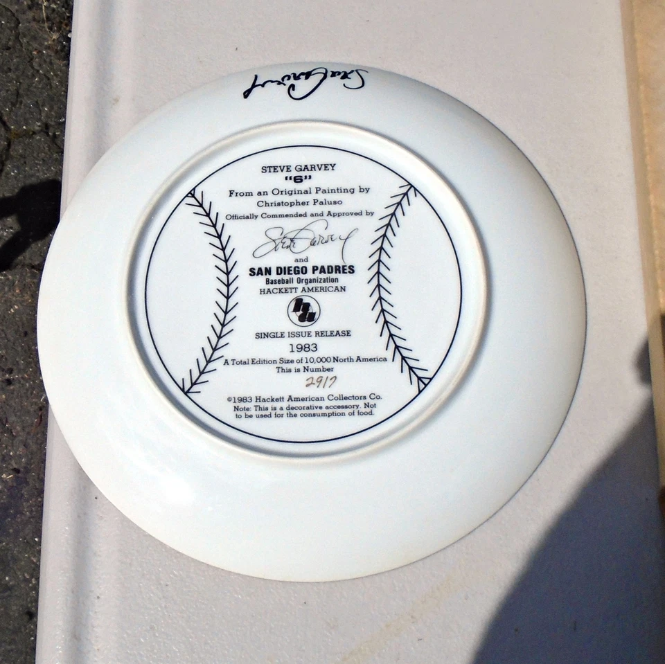 Steve Garvey Signed on back in Black Hackett Plate-Original Box - Image 3 of 4