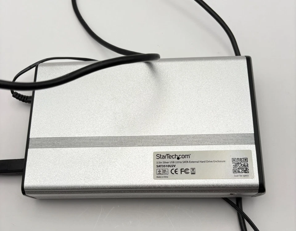 StarTech USB 2.0to SATA Hard Drive External Enclosure 3.5" Silver SAT3510U2V - Image 4 of 4