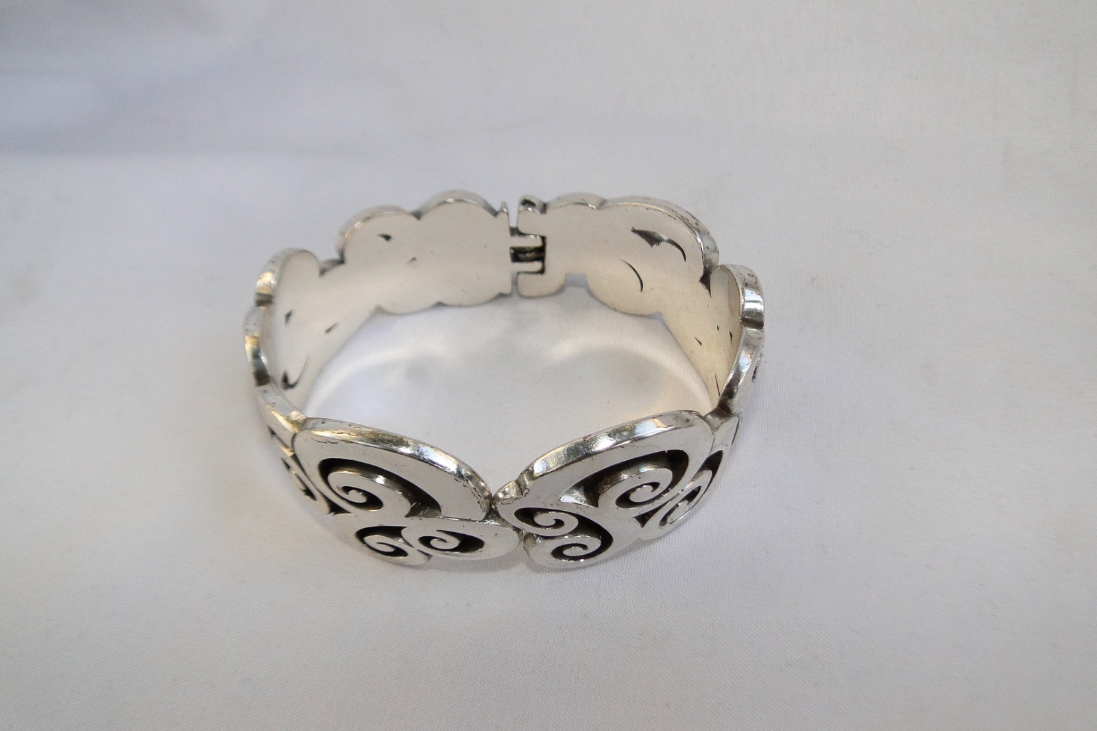 Brighton Mingle Silver Hinged Bangle Bracelet - image 2