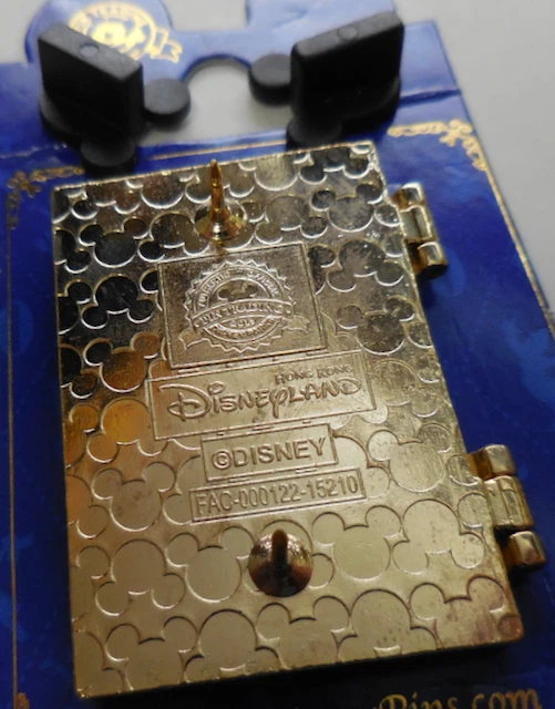 迪士尼徽章 HKDL 2015 香港纪念 10 年冥王星和高飞徽章 — 第 3/3 张图片