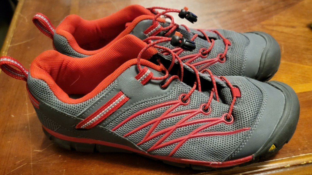 Scarpe da arrampicata da trekking KEEN donna rosse taglia 6 EU 38 VERAMENTE PULITE!