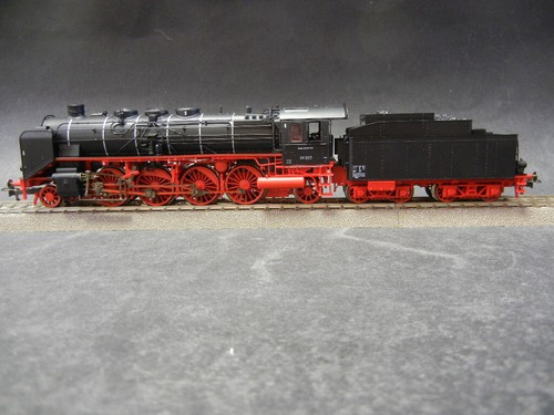 Fleischmann AC ~ 393875 Dampflokomotive BR 39 203 DB Digital + Sound, Neuware | Zustand: Neu