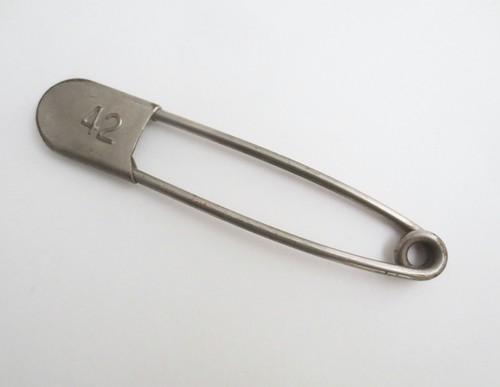 Vintage National Key Tag 5” Jumbo Safety Pin Horse Blanket Military Laundry #42 - Picture 1 of 5