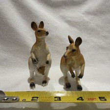 Kangaroo Female & Male Animal Figure Wildlife
