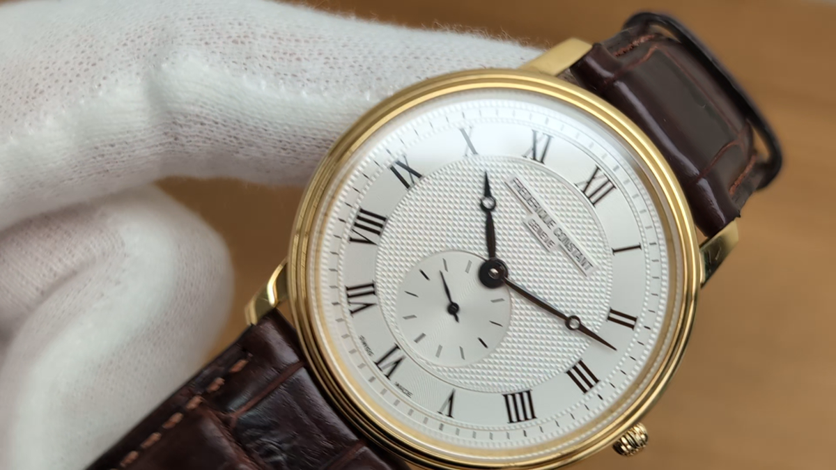 Frederique Constant FC-245X4S25/6 Roman Dial Gold Quartz Men's