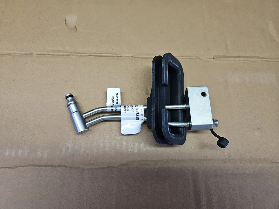 Conjunto de tubo esclavo concéntrico Nissan 370z Infiniti G37 6MT 09-19 306A2-JK40A Foto 4 de 4