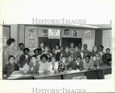 1989 Press Photo G.T. Woods students won Rap contest in "Say It Right"