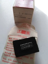 GM DELCO Car Stereo DM 109  Delco   # 16004397
