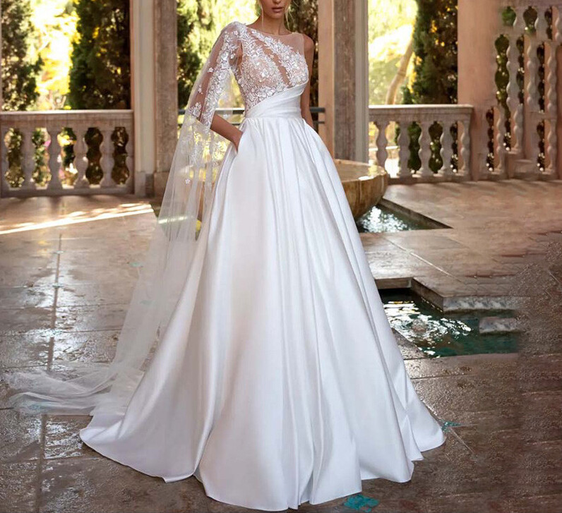 chinese dress ladies Pretty Semi Sweetheart Neck Lace Pocket High-Low A-Line Wedding Dress