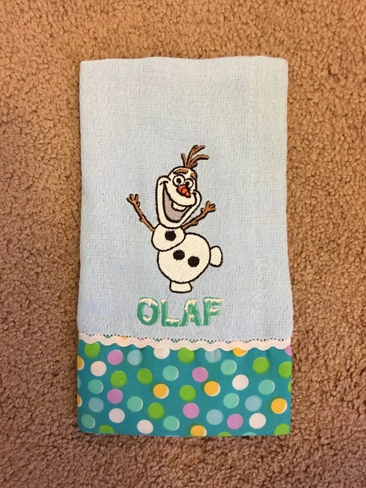 Olaf/Frozen Ropa Eructo Bordada Bebé Personalizada Foto 2 de 2