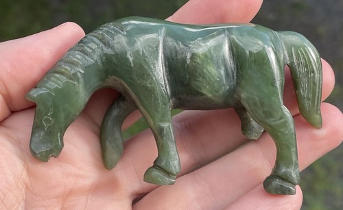 Vintage Dark Green Jade Standing Horse Figurine Figure Sculpture Grazing Chinese - Picture 3 of 19