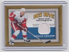 2006-07 Upper Deck Beehive Matted Materials Nicklas Lidstrom Detroit Red Wings