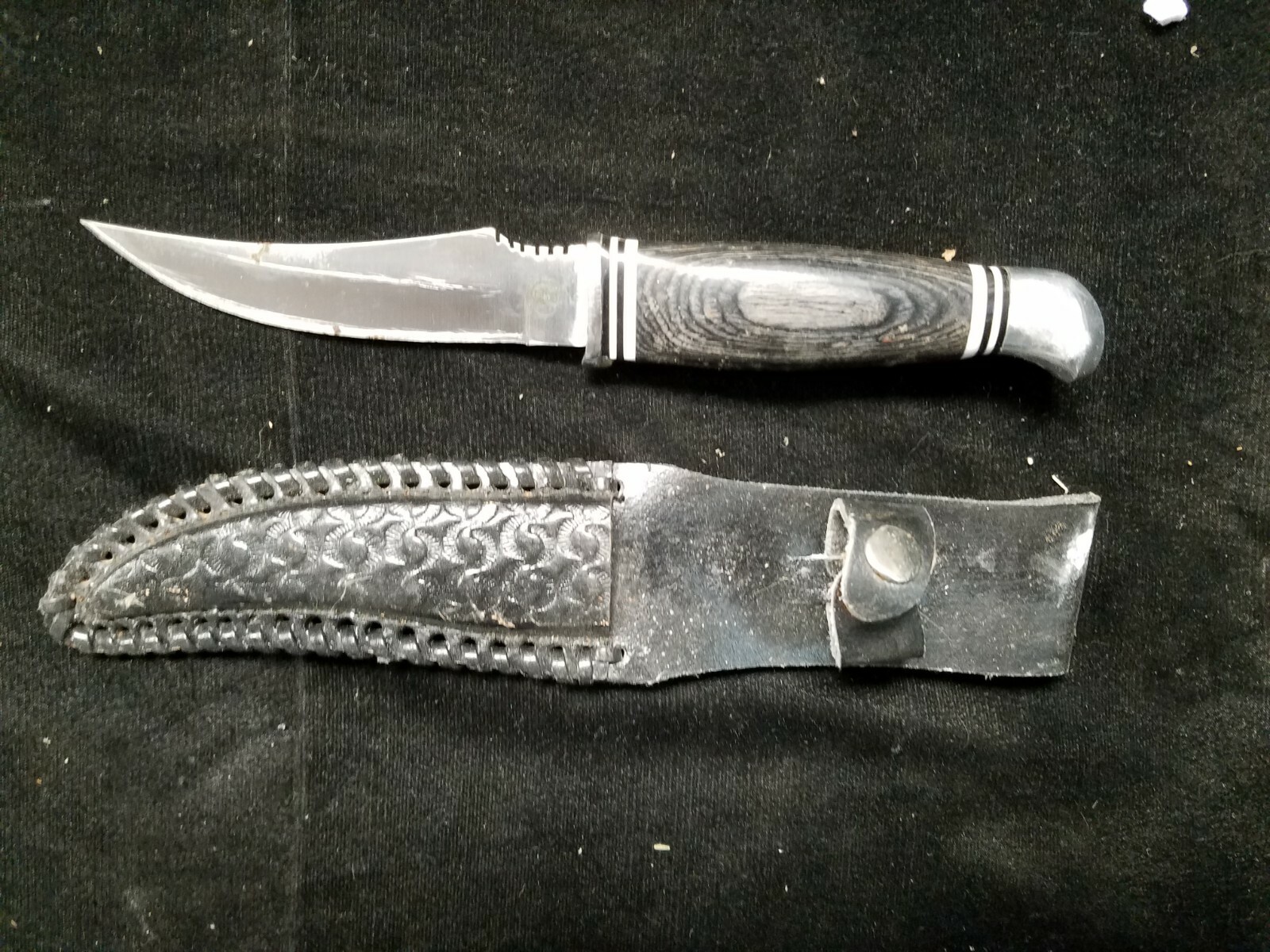 CHIPAWAY Cutlery Fixed Blade Knife w/ Sheath 4" Blade / 9" Total Length