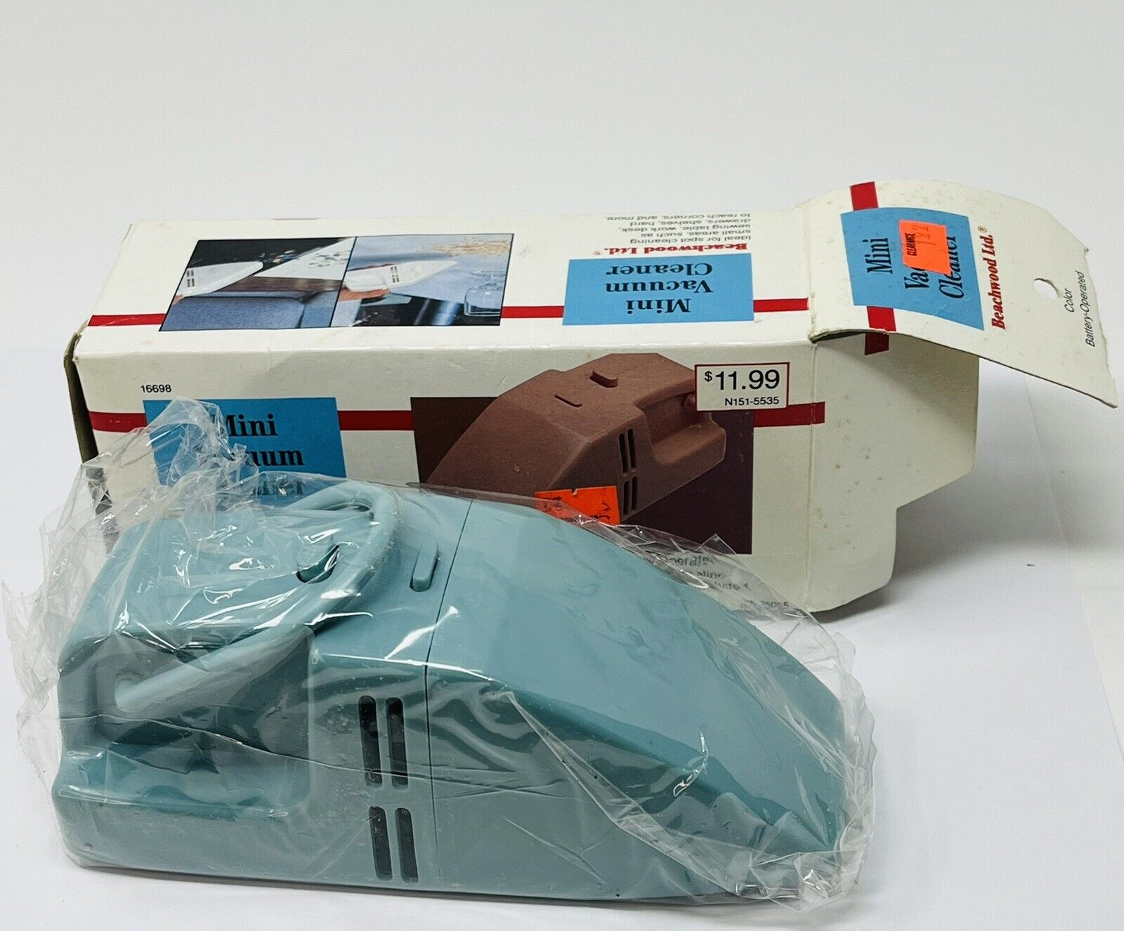 1980's Mini Vacuum Cleaner Battery Operated Beachwood Travel Size Aqua Blue