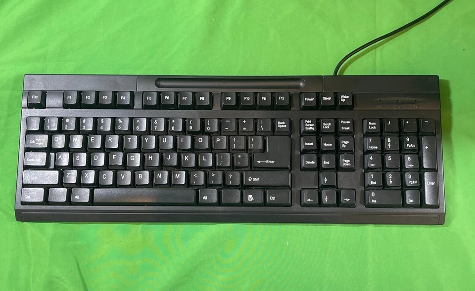 Dell OptiPlex 3050 Intel Celeron CPU 2.80 GHz 4 GB RAM with monitor - Image 2 of 4