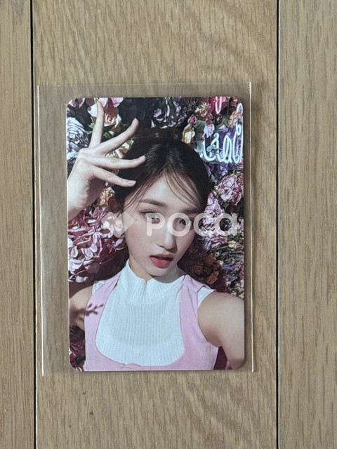 IVE The First Fan Concert The Prom Queens Photo Card Set