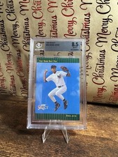 Salute The Captain! Ranking the Best Derek Jeter Rookie Cards 21