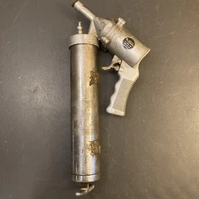 Central Pneumatic Air Grease Gun 219
