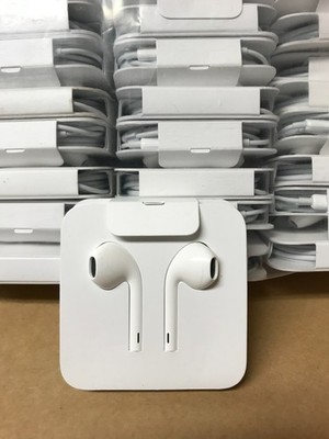 Apple Earpods OEM - iPhone 14 13 12 11 Lightning Cable Earbud Headphones Wired
