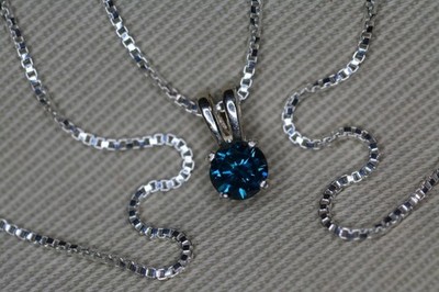 Certified Natural Earth Mined Sparkly Blue Diamond 0.35ct Necklace D123