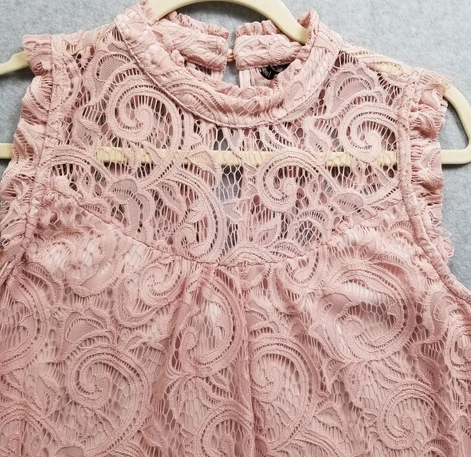 Blusa Heartsul Feminina Extra Grande XL Rosa Floral Renda Sem Mangas Elástica Coquete - Imagem 2 de 4