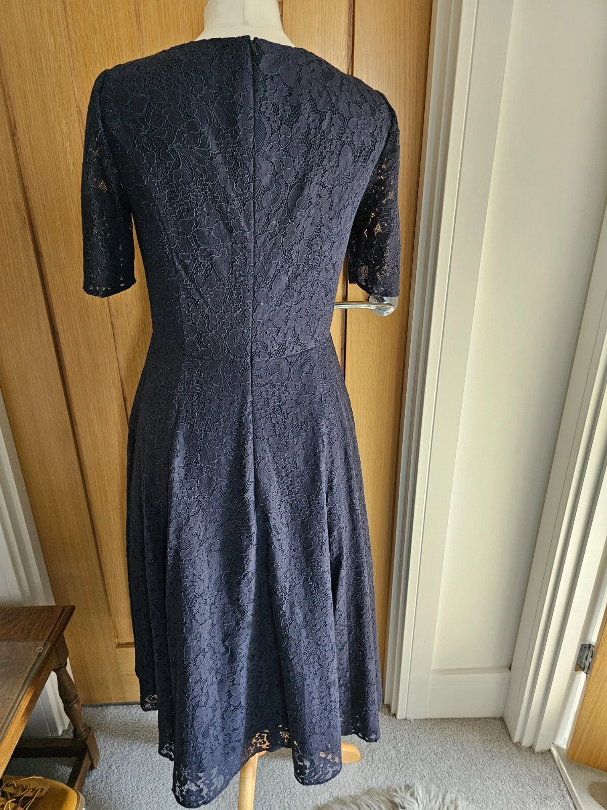 L K Bennett Celine abito midi pizzo blu navy taglia 10 ottime condizioni