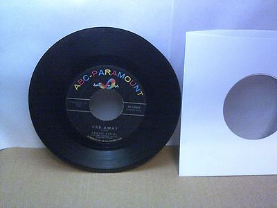 Old 45 RPM Record - ABC Paramount 45-10069 - Gracie Fields - Far Away / Little D