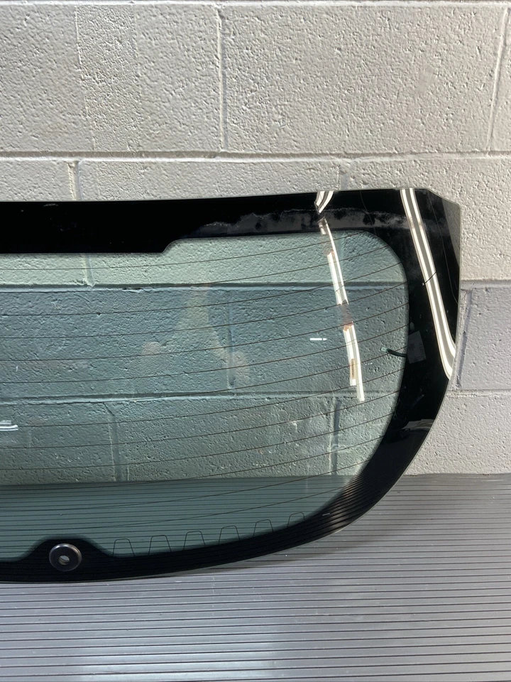 2012-2018 Ford Focus Rear Windshield Window Glass OEM Assembly Foto 4 de 4